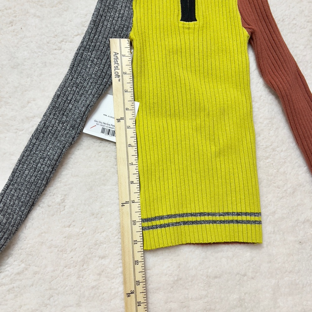 Giu Giu Colorblock Ribbed Sweater - Picture 6 of 7